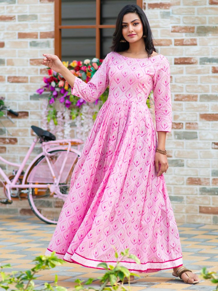 Rose Pink Maslin Silk Casual Printed Gown