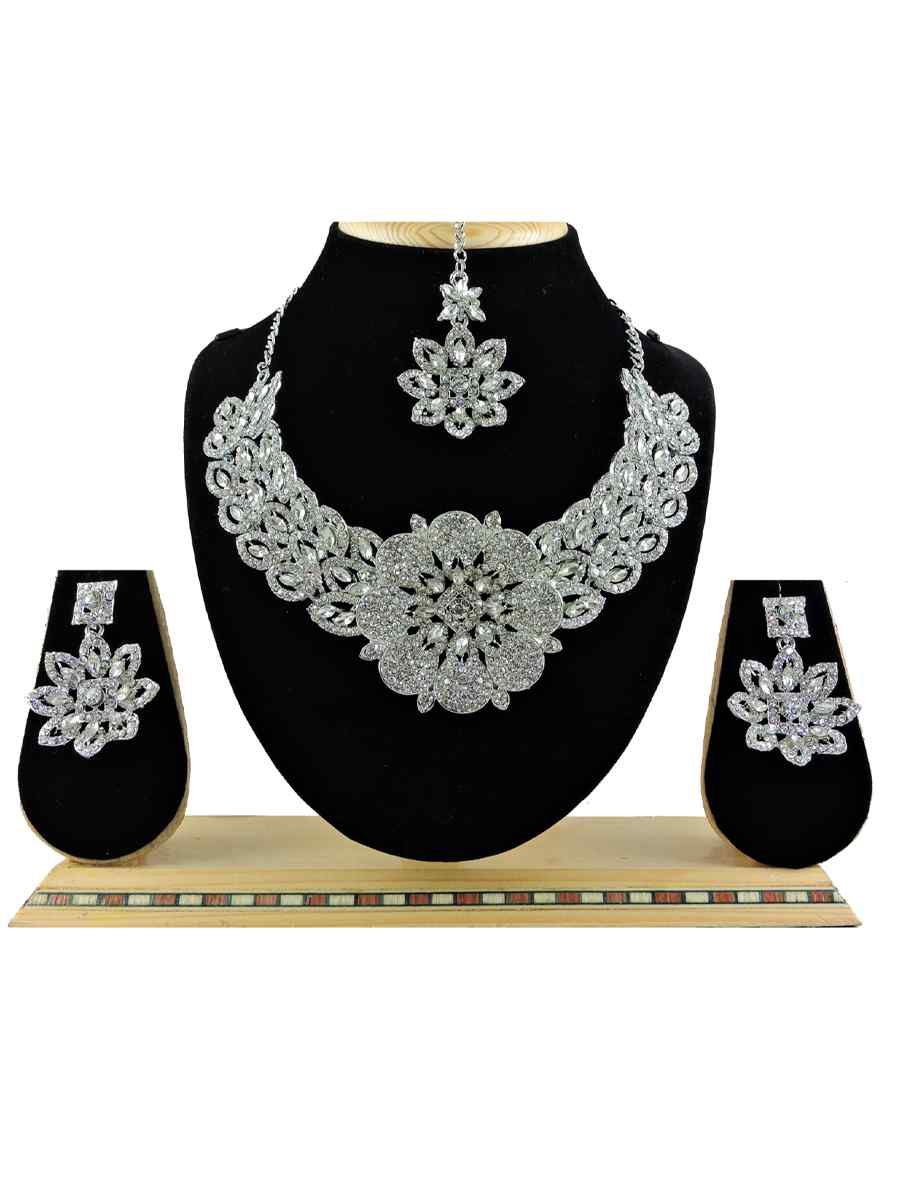 Rose White Alloy Festival Wear Diamonds Necklace