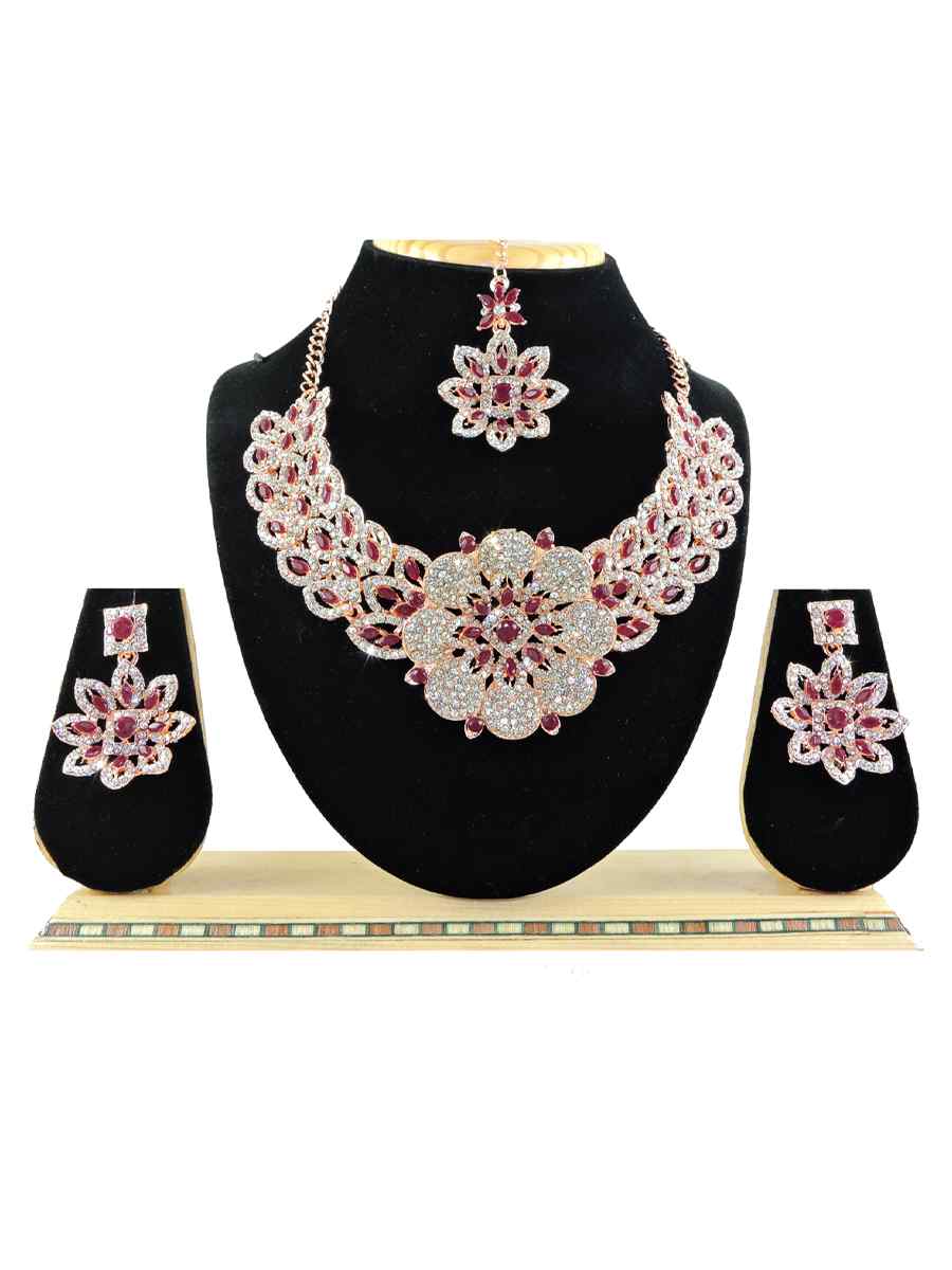 RoseGrey Alloy Festival Wear Diamonds Necklace