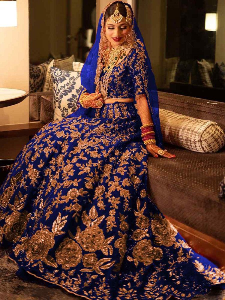 Royal Blue 9000 Velvet Embroidered Bridal Wedding Heavy Border Lehenga Choli