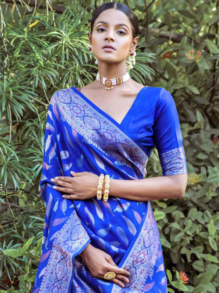 This Silk Saree Trend That Every One Will Wear This Year