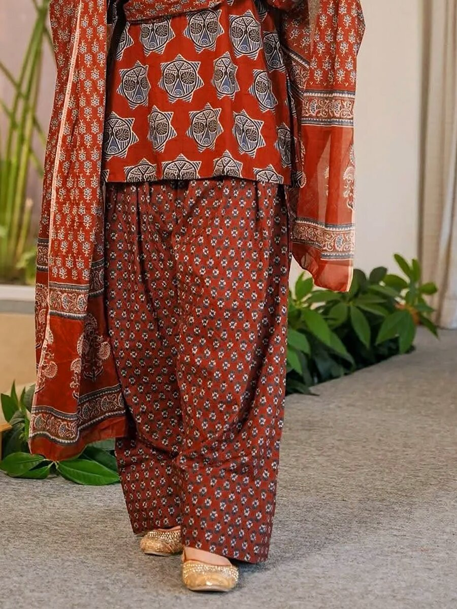 Rust Red Cambric cotton Floral Printed Party Festival Casual Ready Farsi Pant Salwar Kameez