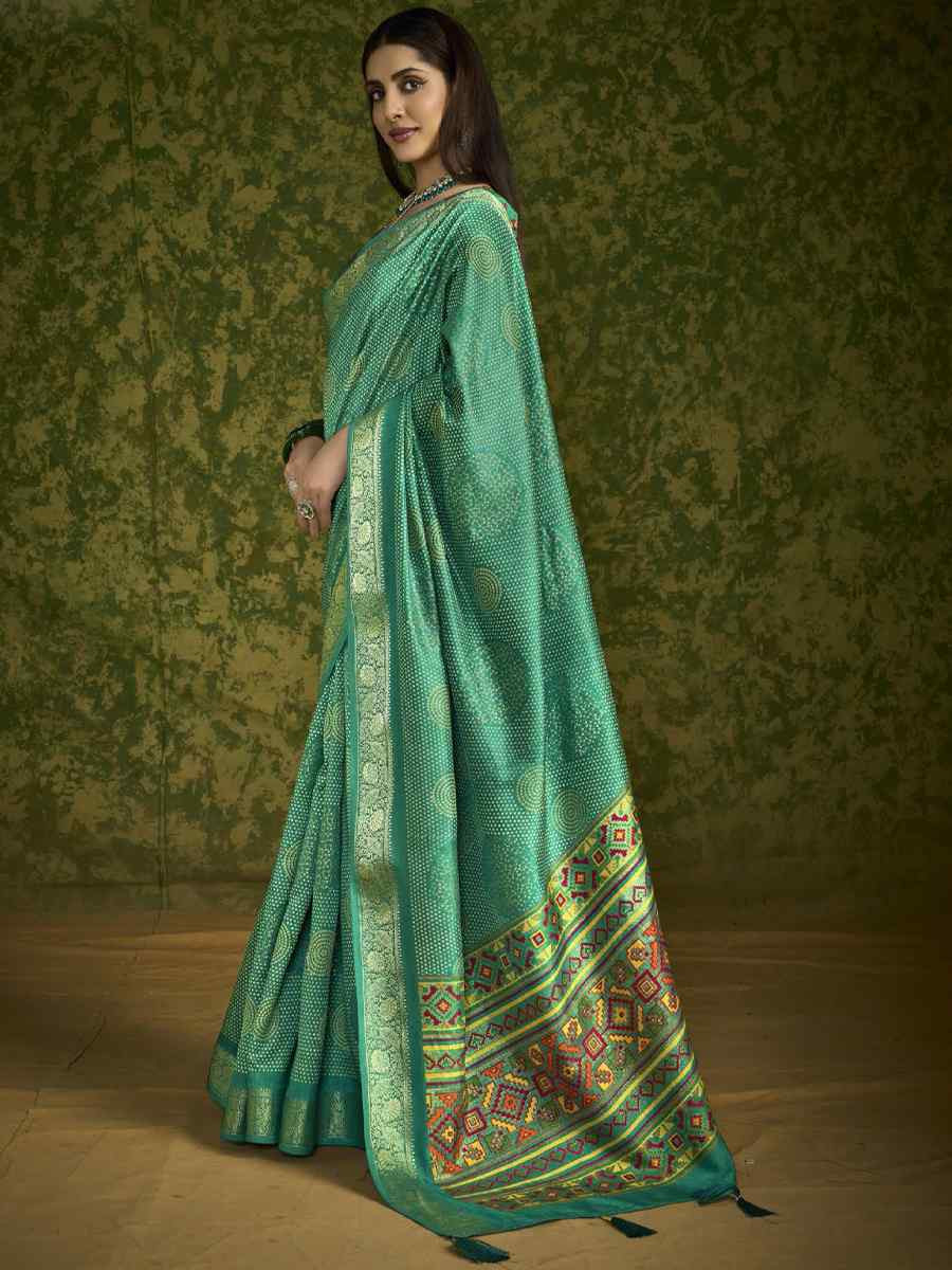 Sea Green Silk Handwoven Festival Wedding Fancy Heavy Border Saree