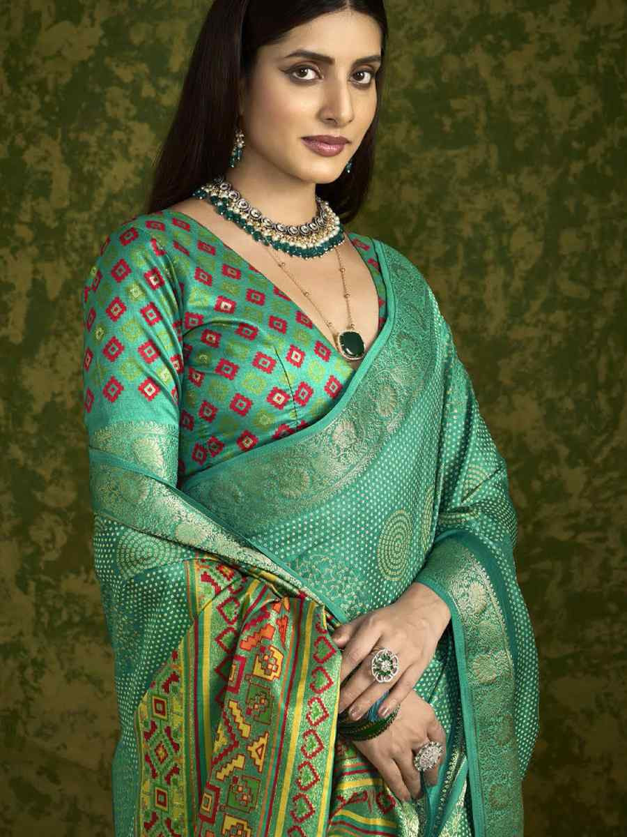 Sea Green Silk Handwoven Festival Wedding Fancy Heavy Border Saree