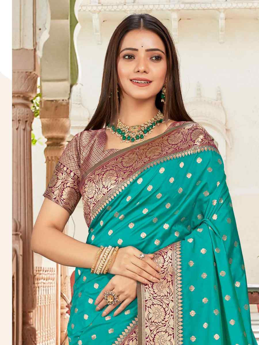 Sea Green Silk Handwoven Festival Wedding Fancy Heavy Border Saree