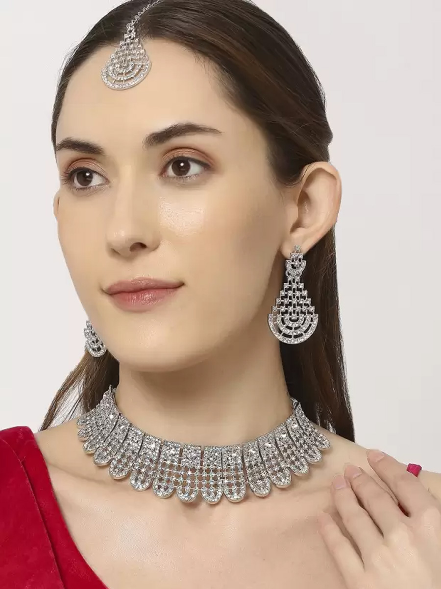 Silver Alloy Festival Wear Kundan Necklace