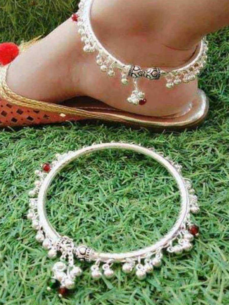 Silver Alloy Festival Wear Stone Anklets