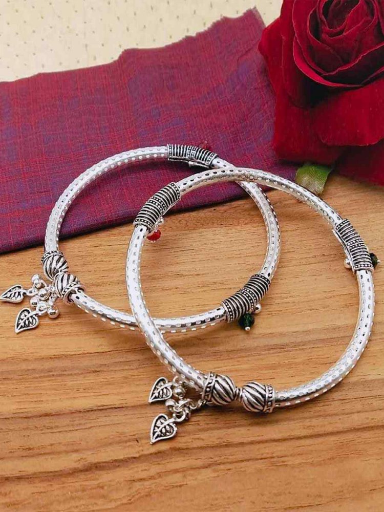Silver Alloy Festival Wear Stone Anklets