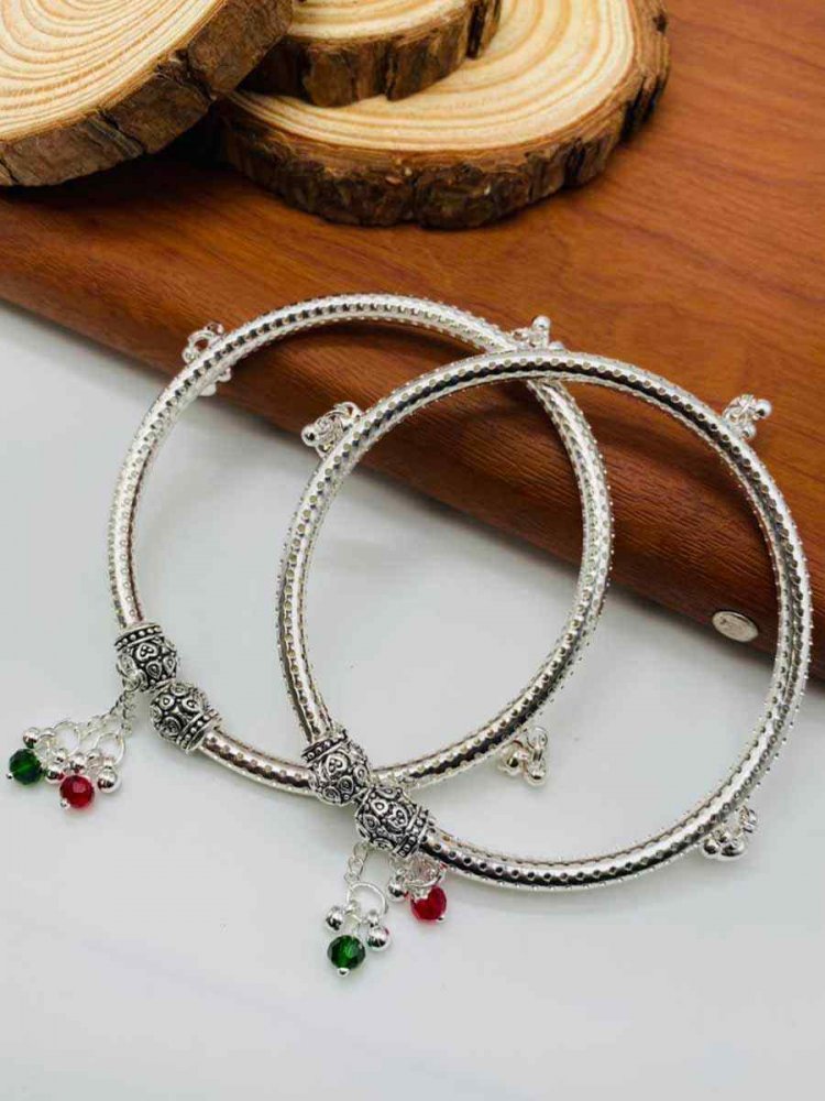 Silver Alloy Festival Wear Stone Anklets