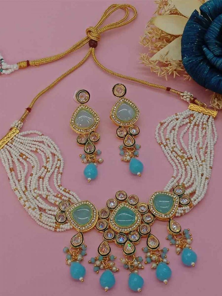 Sky Alloy Metal Festival Wear Kundan Necklace