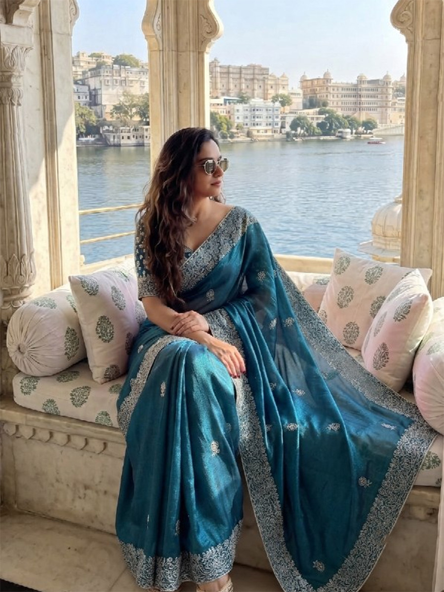 Teal Fendy Chiffon Silk Embroidery Wedding Reception Party Festival Casual Heavy Border Sarees