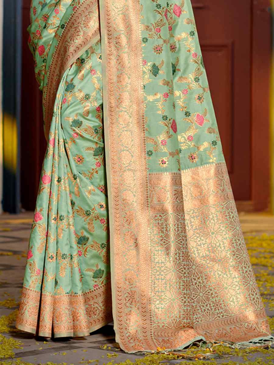 Turquoise Banarasi Silk HandWeaving Pall Festival Wedding Fancy Heavy Border Saree