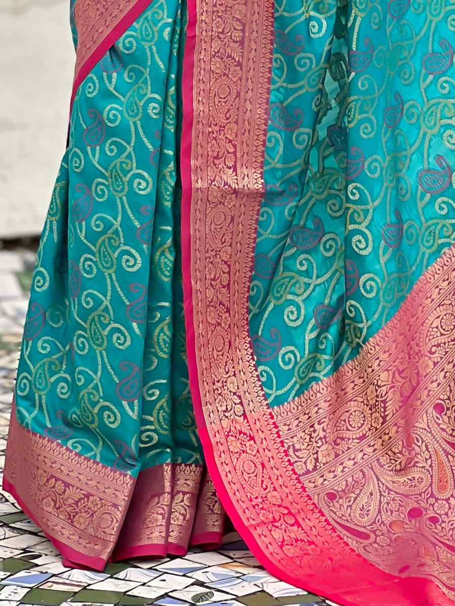 Turquoise Patola Silk Handwoven Casual Reception Festival Wedding Fancy Classic Style Sarees