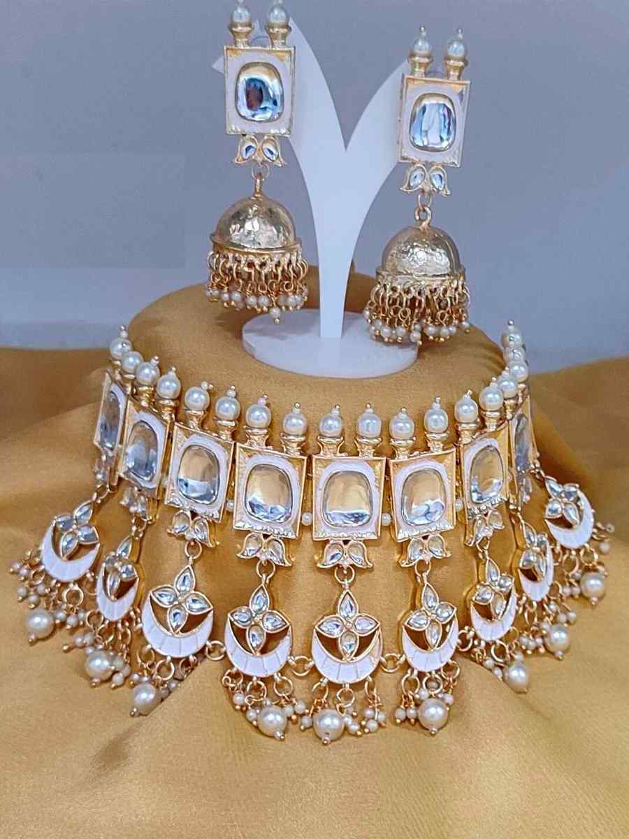 White Alloy Traditional Wear Meenakari Necklace
