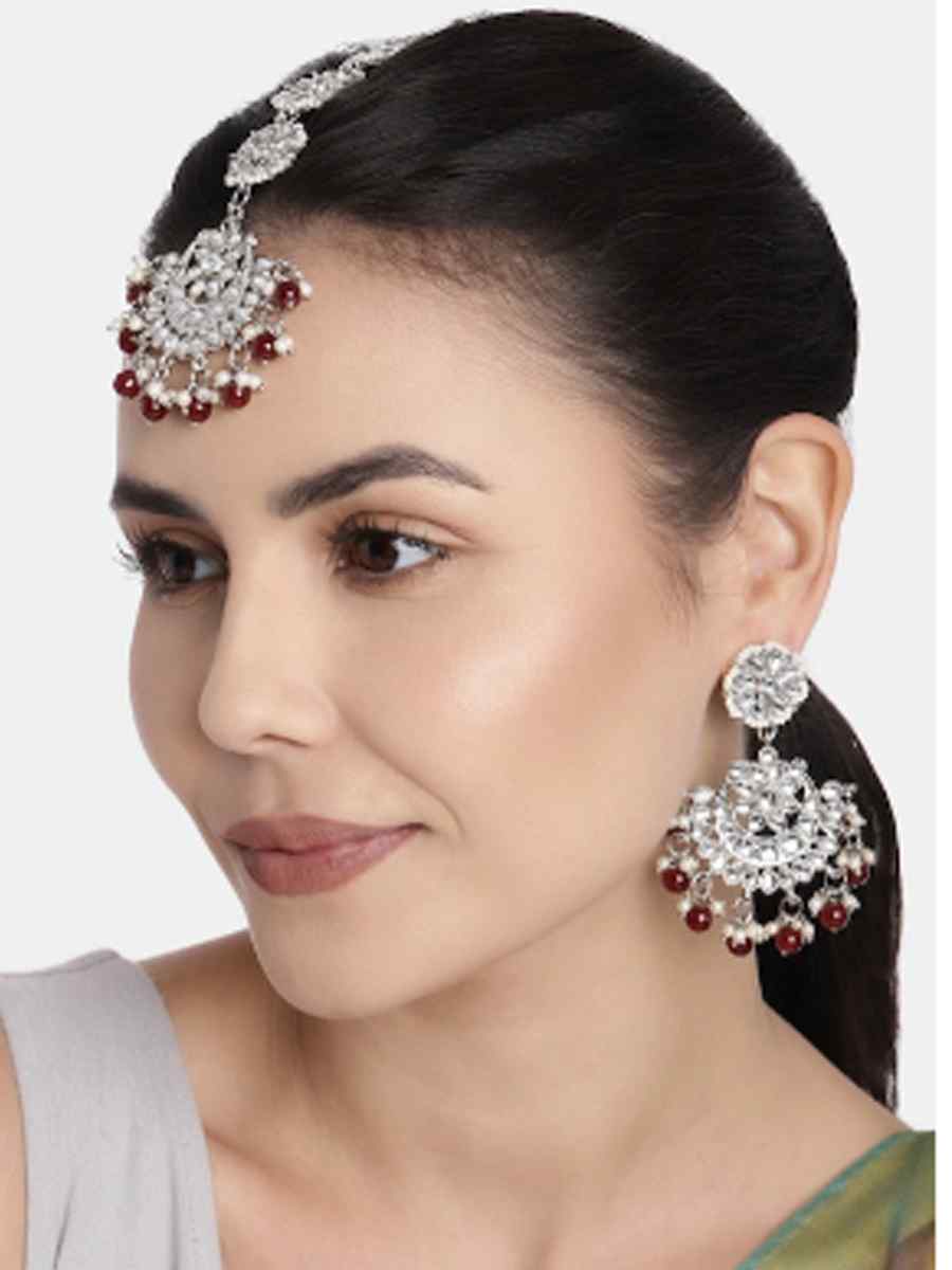White Alloy Wedding Wear Kundan Earrings