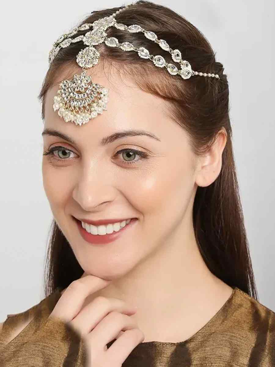 White Alloy Wedding Wear Kundan Necklace