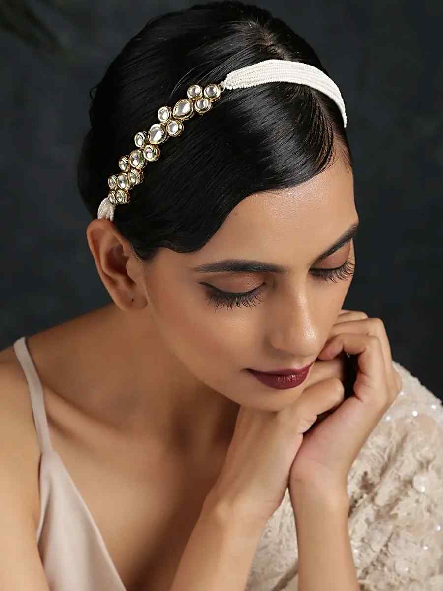 White Alloy Wedding Wear Kundan Necklace