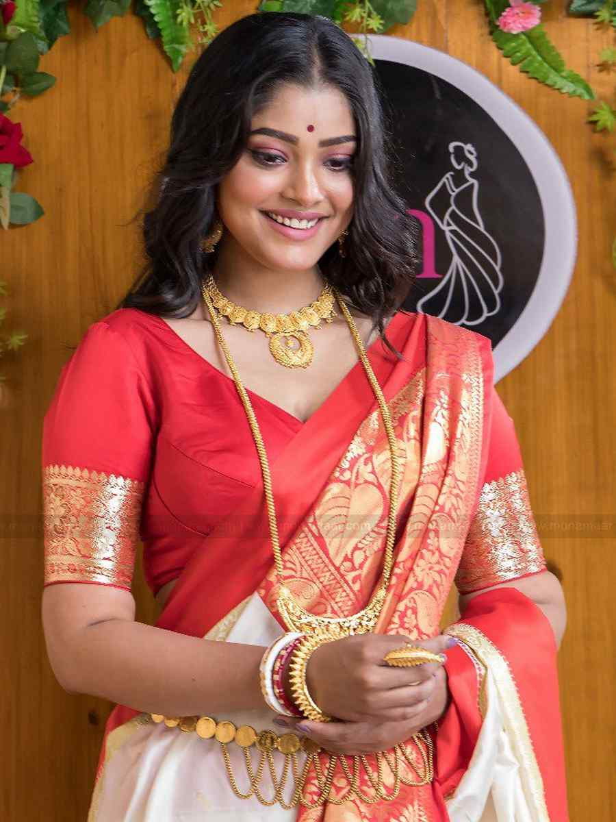 White Banarasi Soft Silk Jacquard Festival Wear Fancy Heavy Border Saree