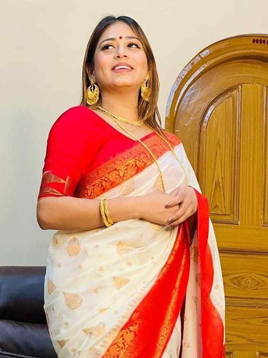 White Banarasi Soft Silk Jacquard Festival Wear Fancy Heavy Border Saree