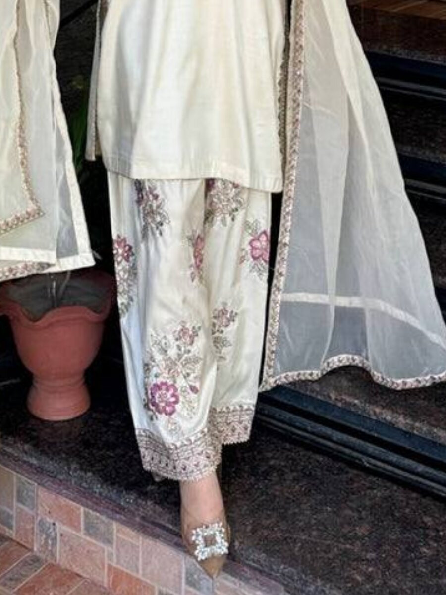 White French Crepe Embroidery Wedding Party Festival Casual Ready Palazzo Palazzo Pant Salwar Kameez