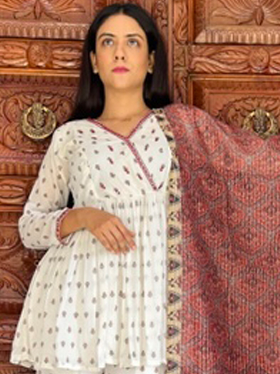 White Georgette Embroidered Festival Casual Ready Palazzo Pant Salwar Kameez
