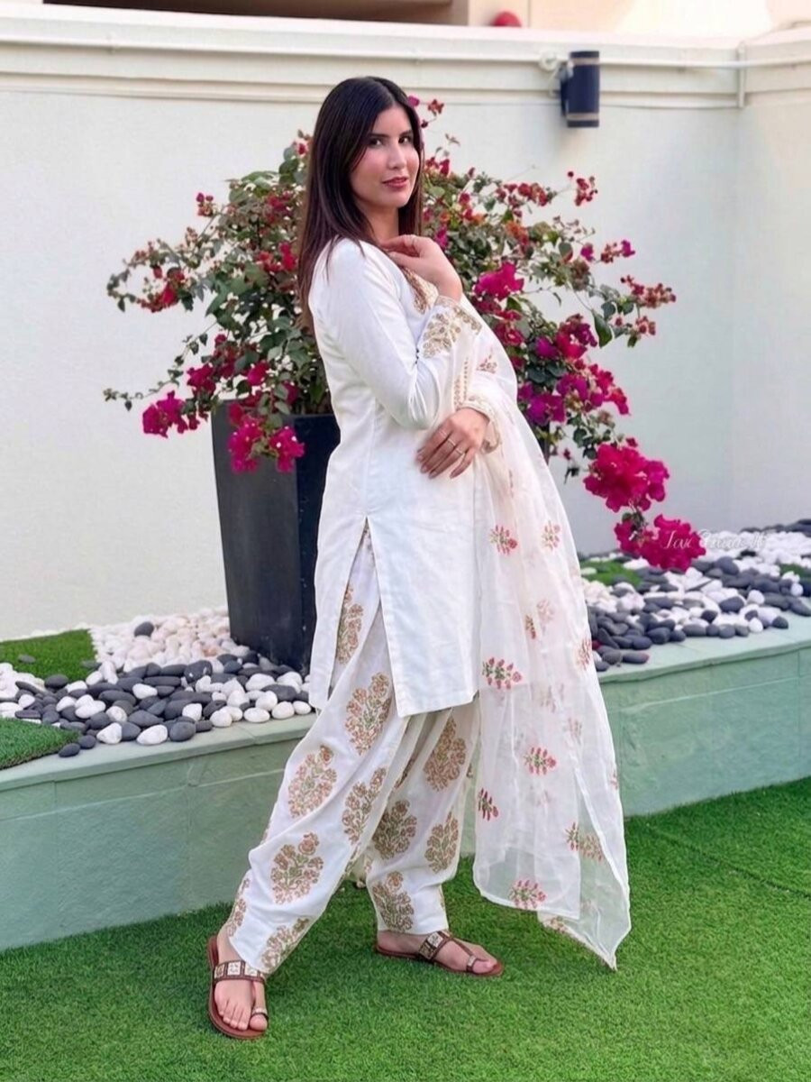 White Heavy Creap Silk Embroidery Sequins Wedding Party Festival Casual Ready Palazzo Pant Salwar Kameez