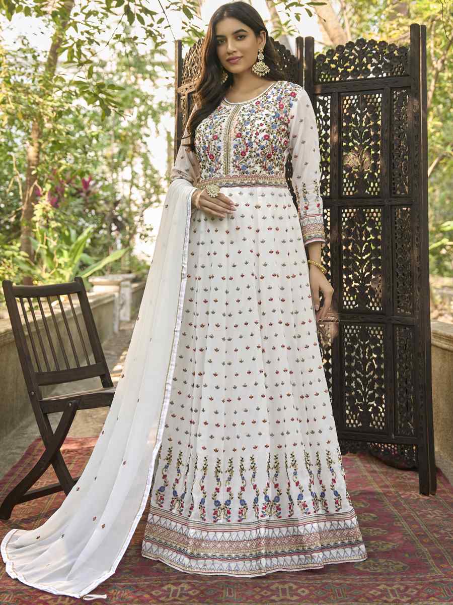 White Heavy Faux Georgette Embroidered Festival Wedding Anarkali Salwar Kameez