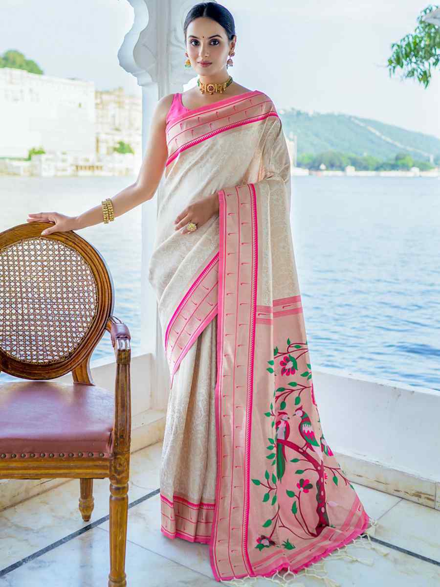 White Kanjivaram Silk Handwoven Wedding Festival Heavy Border Saree