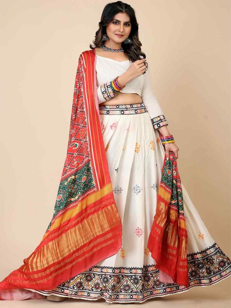 White Pure Liva Rayon Printed Festival Traditional Lehenga Choli