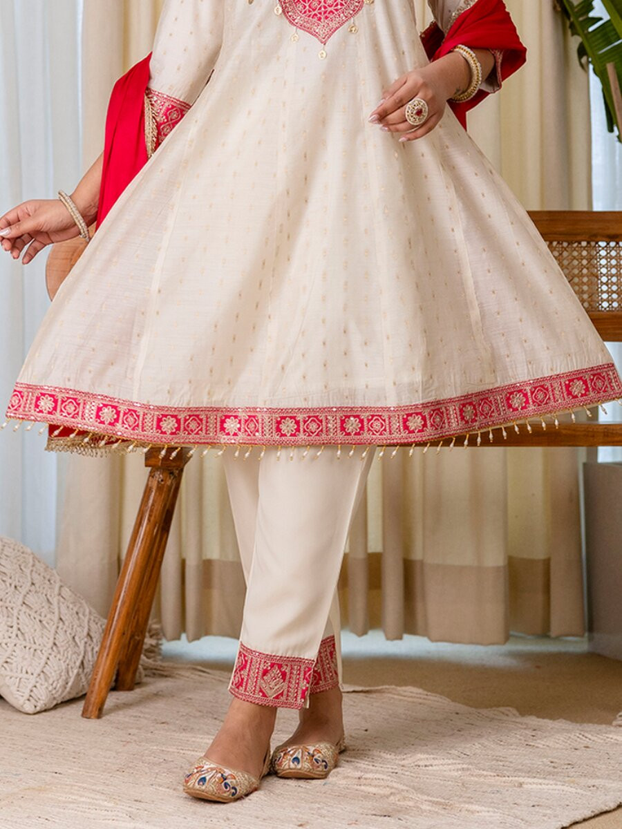 White Silk Blend Embroidery Wedding Festival Casual Party Ready Pant Salwar Kameez