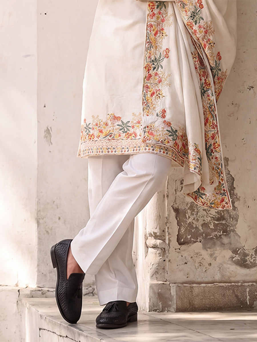 White Silk Embroidery Wedding Party Festival Casual Mens Wear Kurta