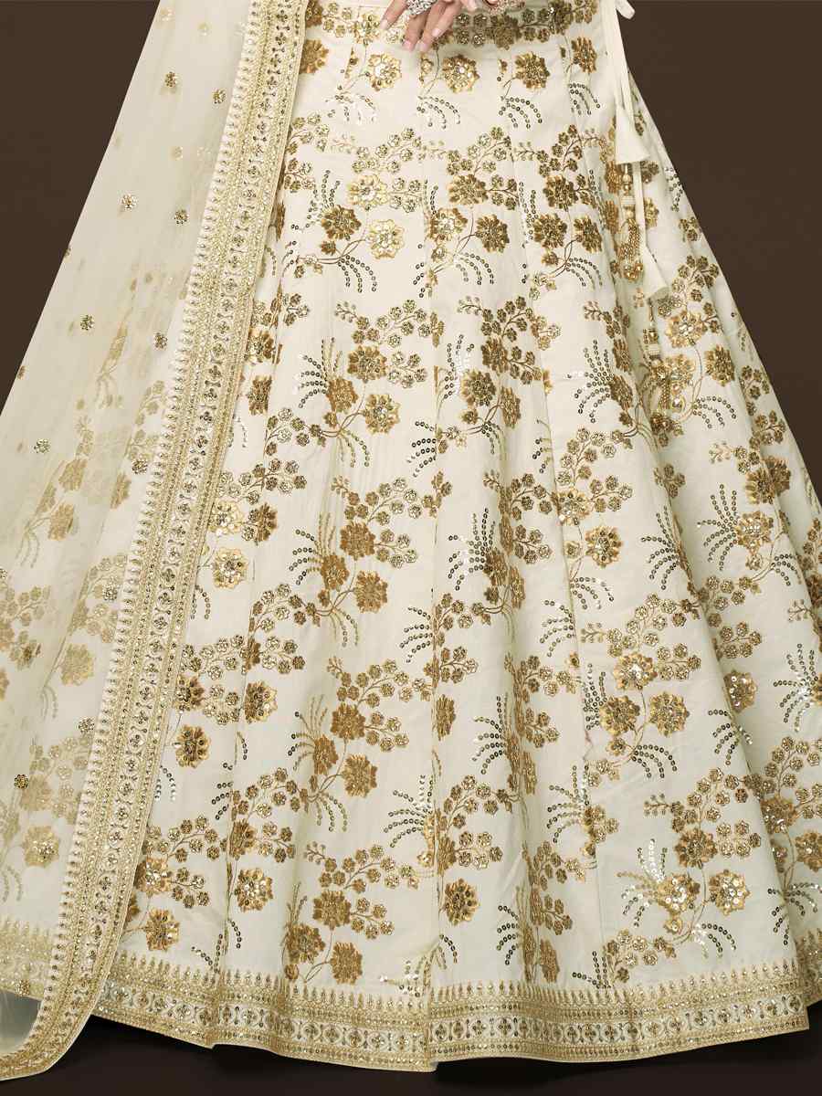 White Slub Silk Embroidered Engagement Wedding Heavy Border Lehenga Choli