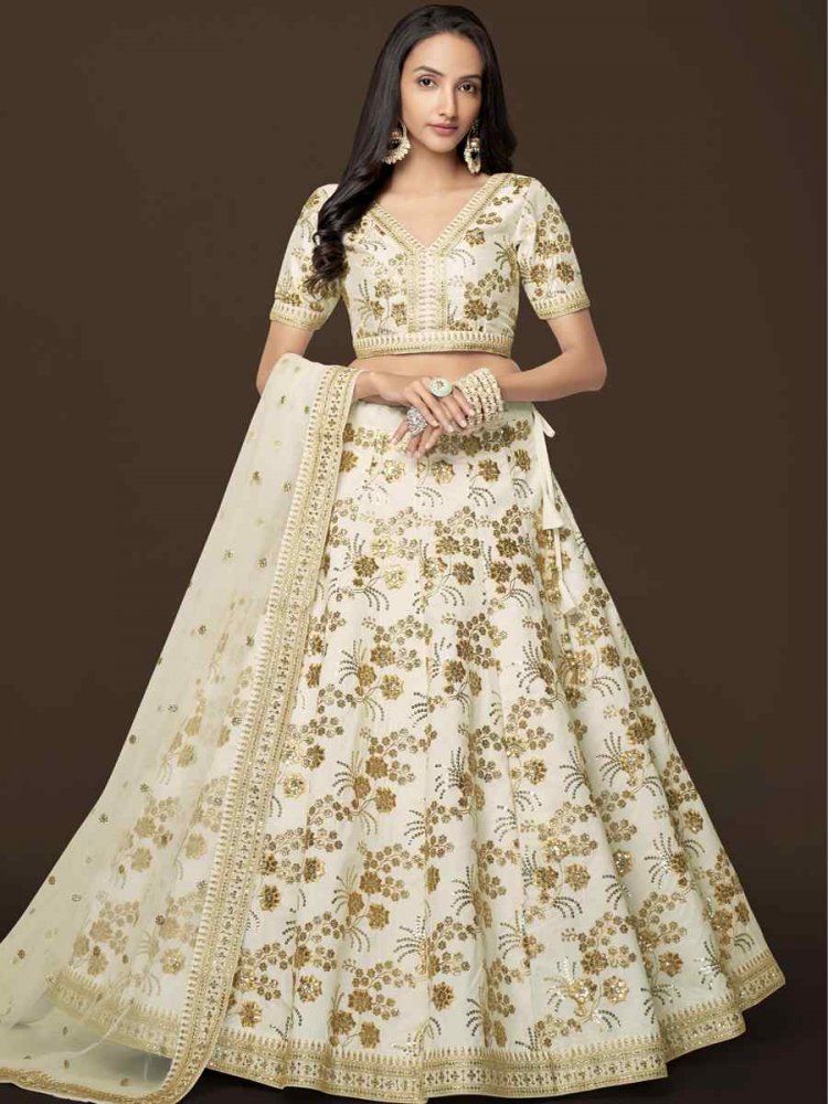 White Slub Silk Embroidered Engagement Wedding Heavy Border Lehenga Choli