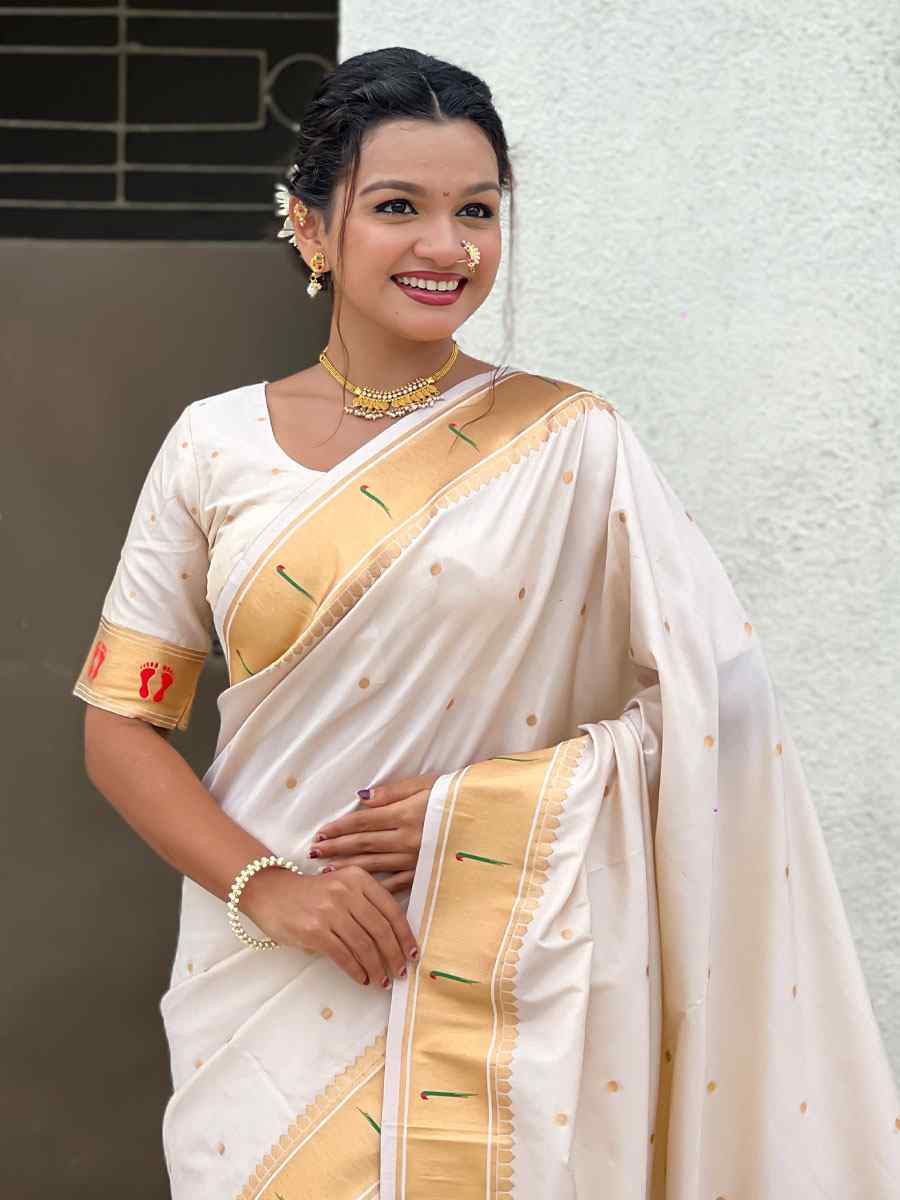 White Soft Silk Handwoven Casual Reception Festival Wedding Fancy Classic Style Sarees