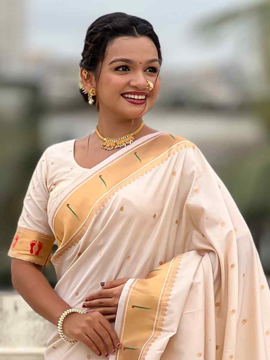 White Soft Silk Handwoven Casual Reception Festival Wedding Fancy Classic Style Sarees