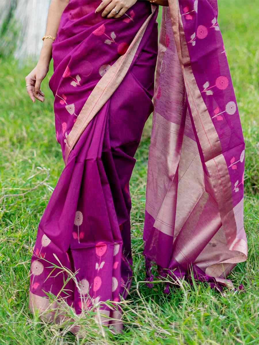 Wine Cotton Silk Handwoven Casual Festival Classic Style Saree