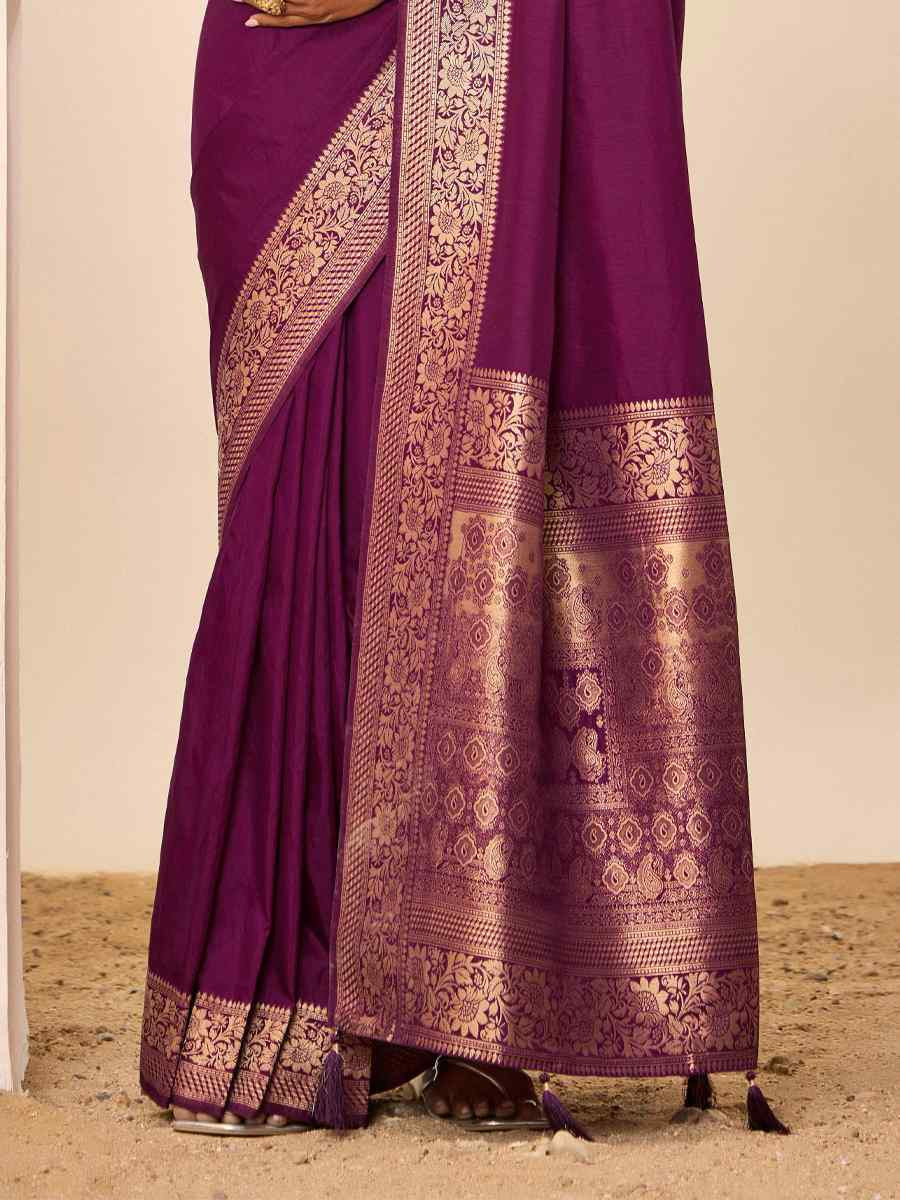 Wine Dolla Silk Handwoven Festival Wedding Fancy Heavy Border Saree