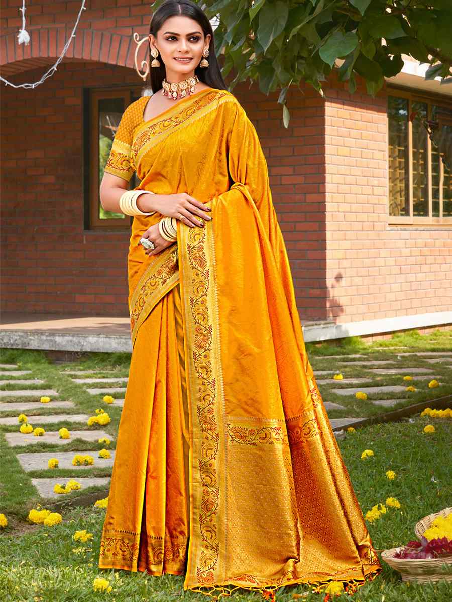 Wine Kanjivaram Silk Handwoven Wedding Festival Heavy Border Saree