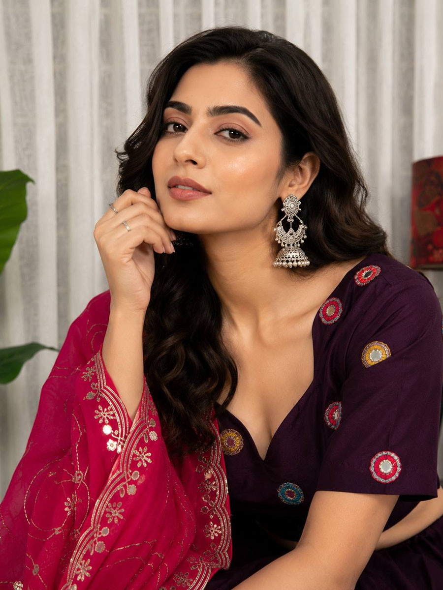 Wine Roman silk Embroidery Sequins Wedding Reception Festival Ready Heavy Border Lehenga Choli