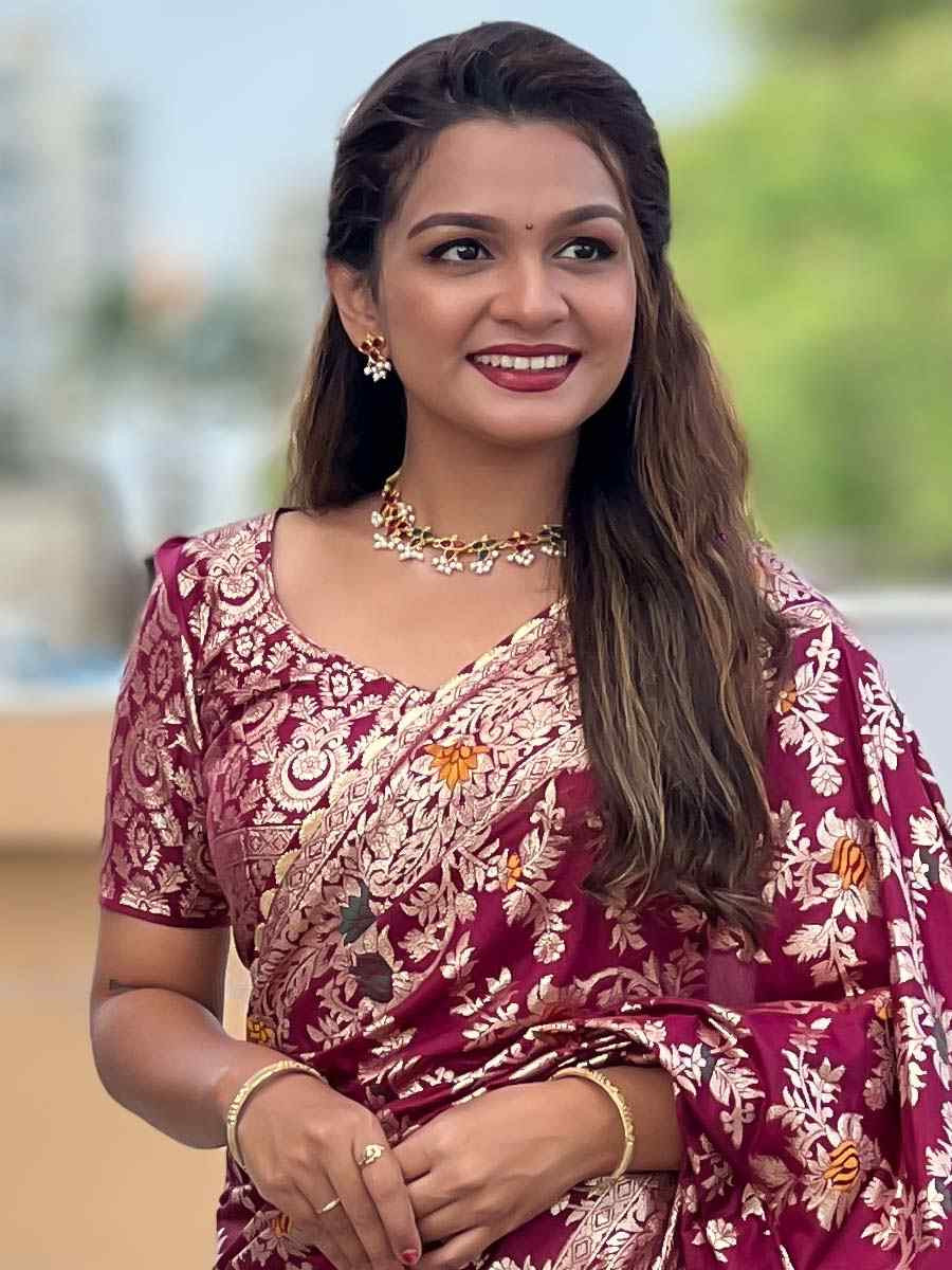 Wine Soft Pathani Silk Handwoven Festival Wedding Fancy Heavy Border Saree