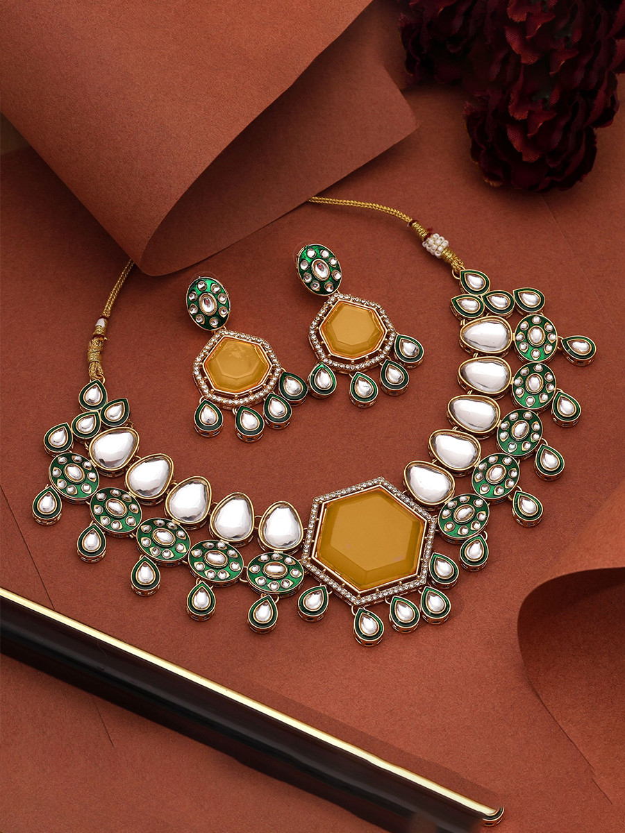 Yellow Alloy Wedding Party Festival Wear Meenakari Gemstone Kundan Necklace