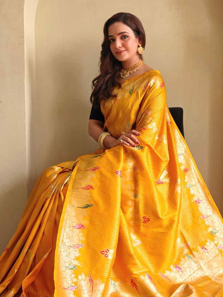 Yellow Banarasi Mushro Satin Silk Handwoven Festival Wedding Fancy Heavy Border Saree