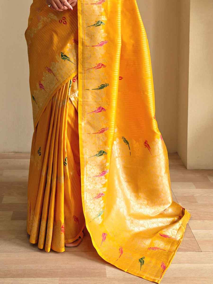 Yellow Banarasi Mushro Satin Silk Handwoven Festival Wedding Fancy Heavy Border Saree