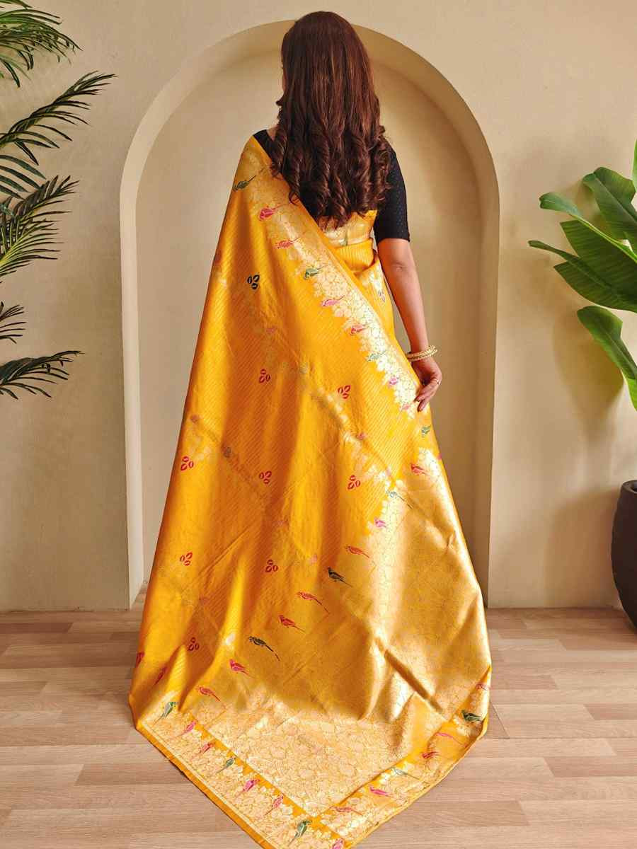 Yellow Banarasi Mushro Satin Silk Handwoven Festival Wedding Fancy Heavy Border Saree