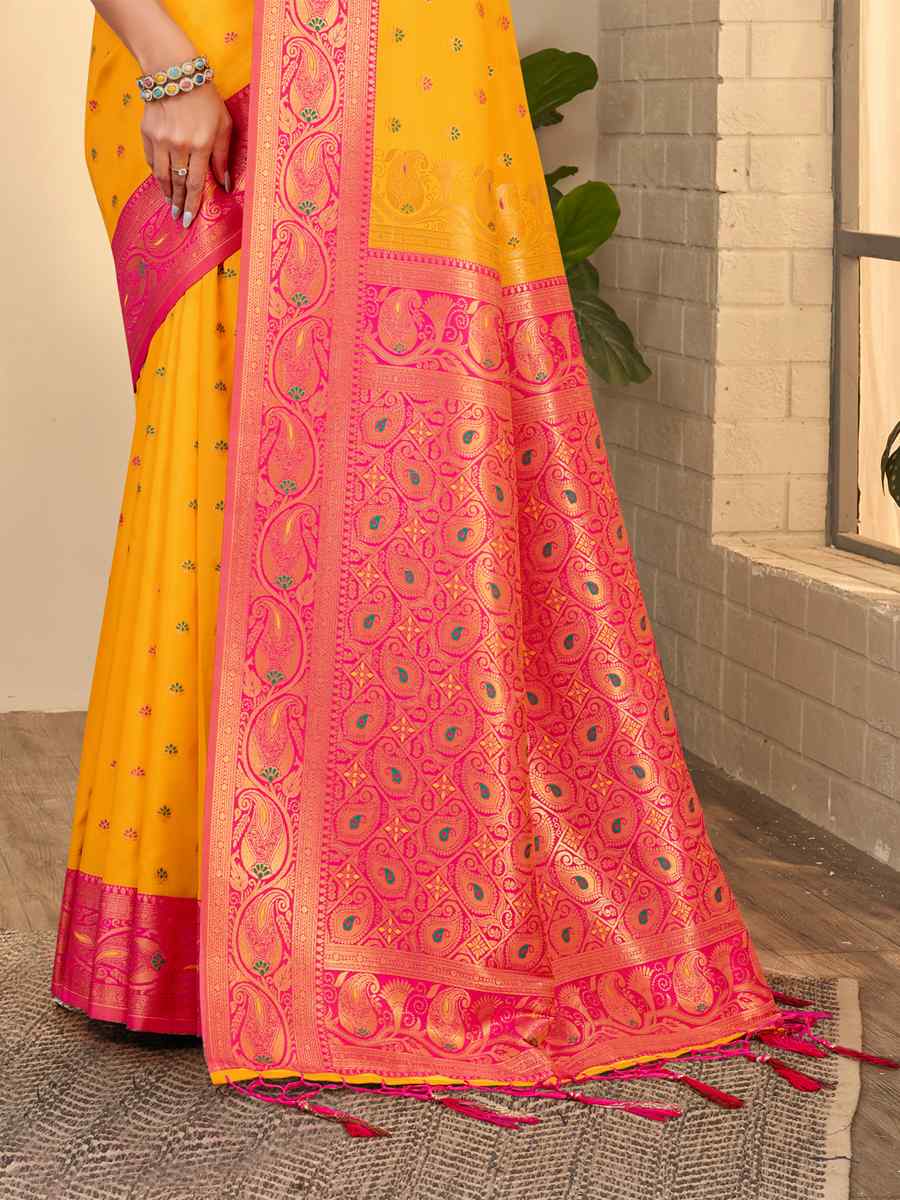 Yellow Banarasi Silk Handwoven Wedding Festival Heavy Border Saree