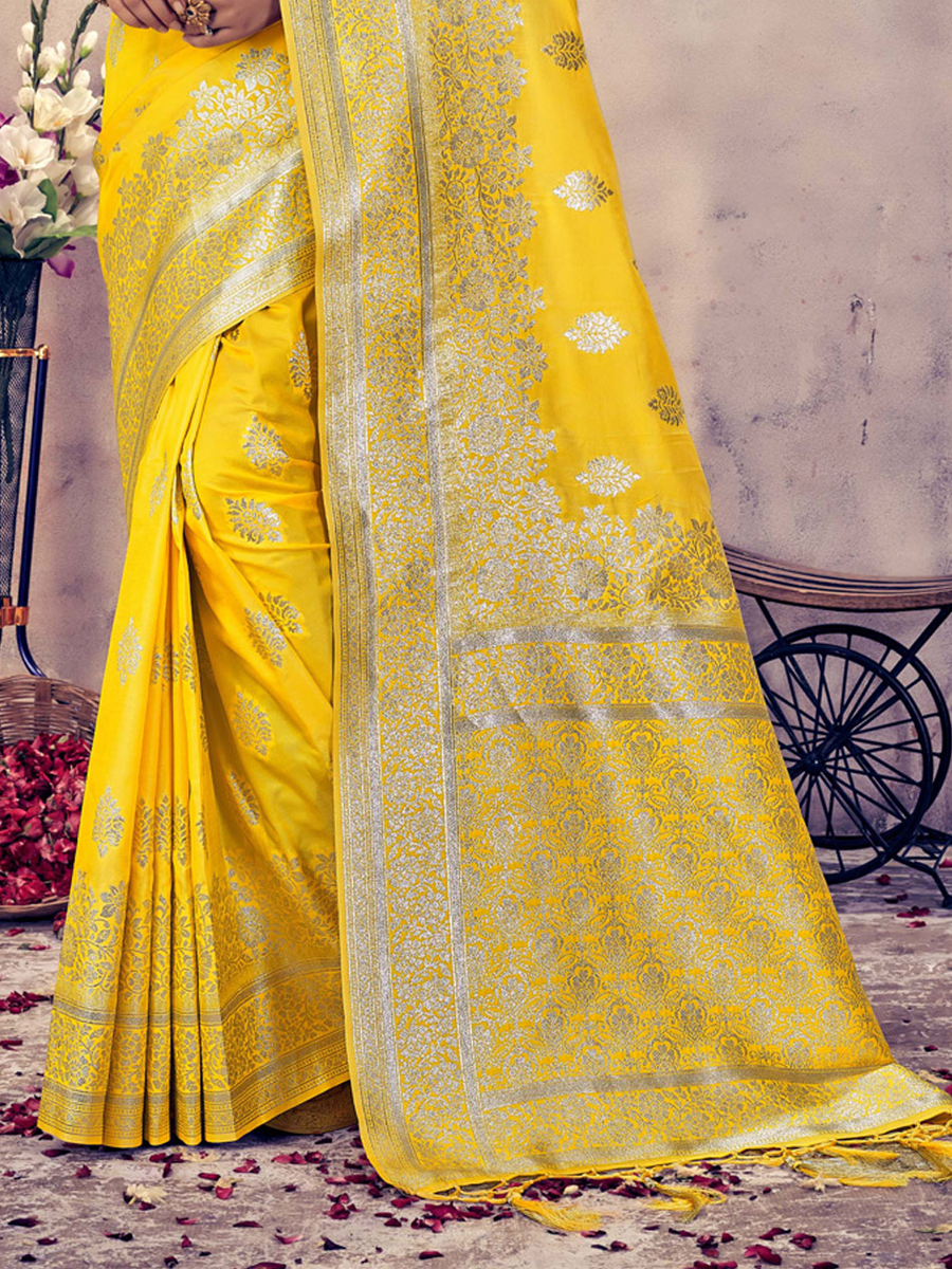 Yellow Banarasi Silk Handwoven Wedding Festival Heavy Border Saree