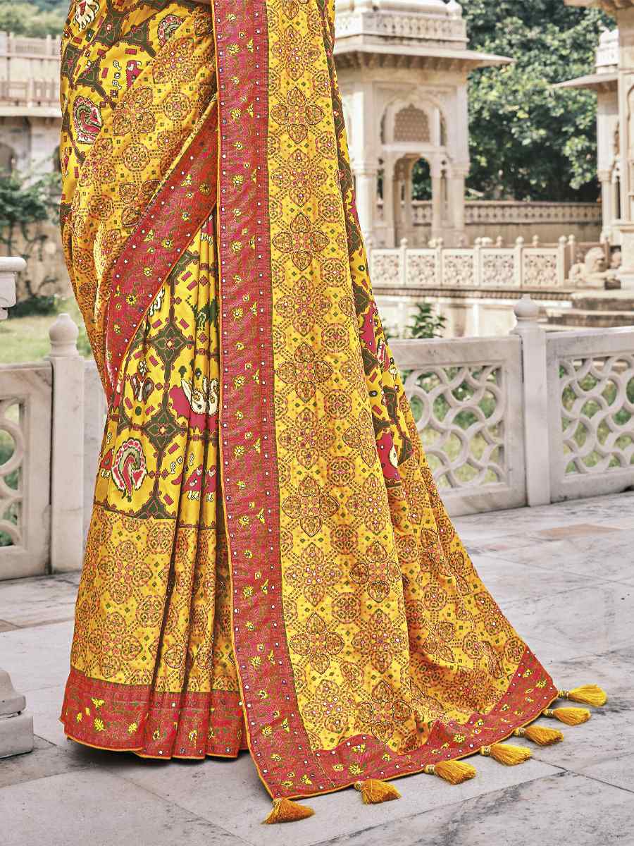 Yellow Bandhej Patola Pure Silk Embroidered Wedding Festival Heavy Border Saree