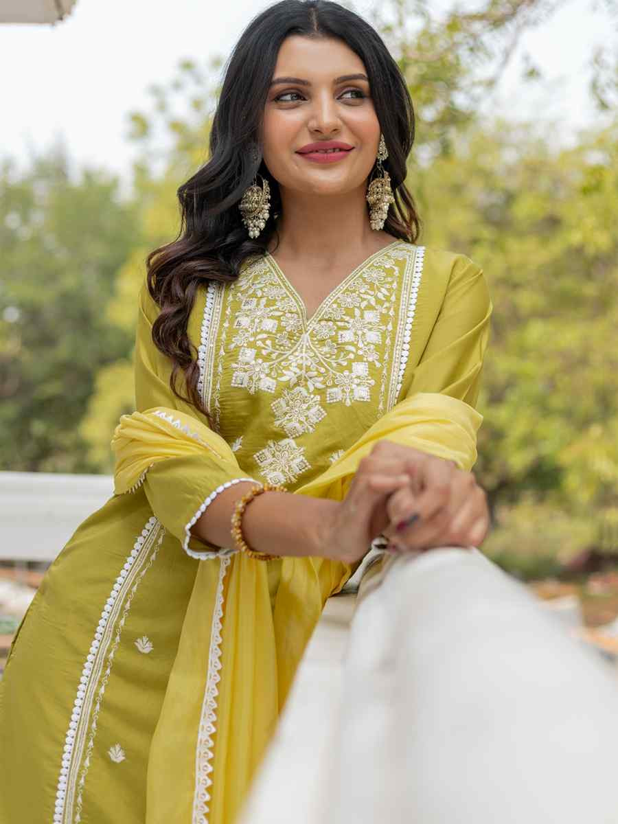 Yellow Chanderi Silk Embroidered Party Wedding Ready Pant Salwar Kameez