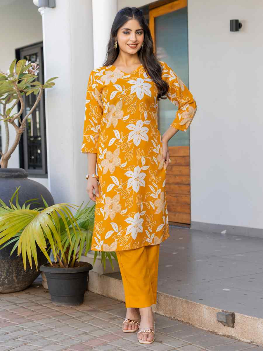 Yellow Cotton Blend Printed Festival Casual Kurti