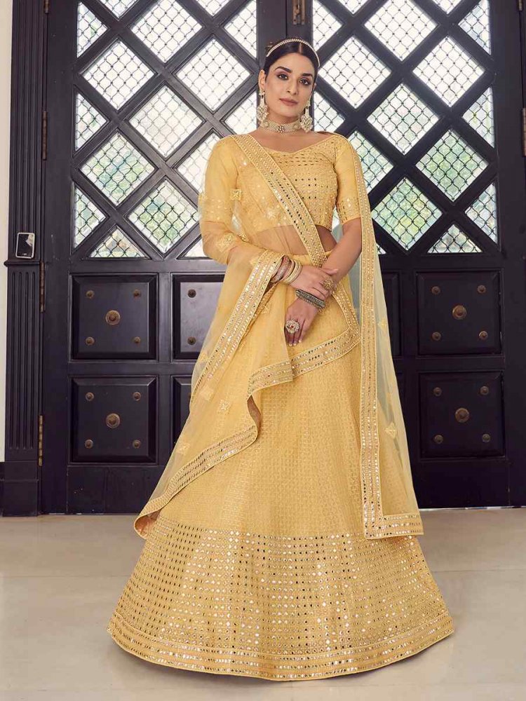 Yellow Georgette Zari Sequins Bridesmaid Reception Heavy Border Lehenga Choli